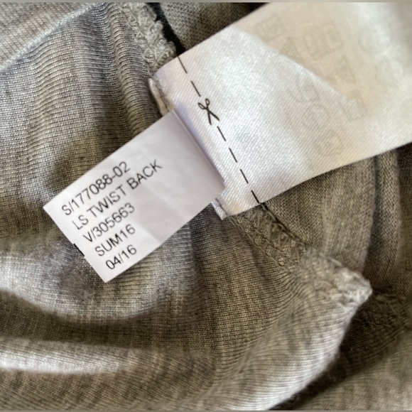 *NWOT* Banana Republic Long Sleeve Open Twist Back Top, Gray Marl - Picture 8 of 10